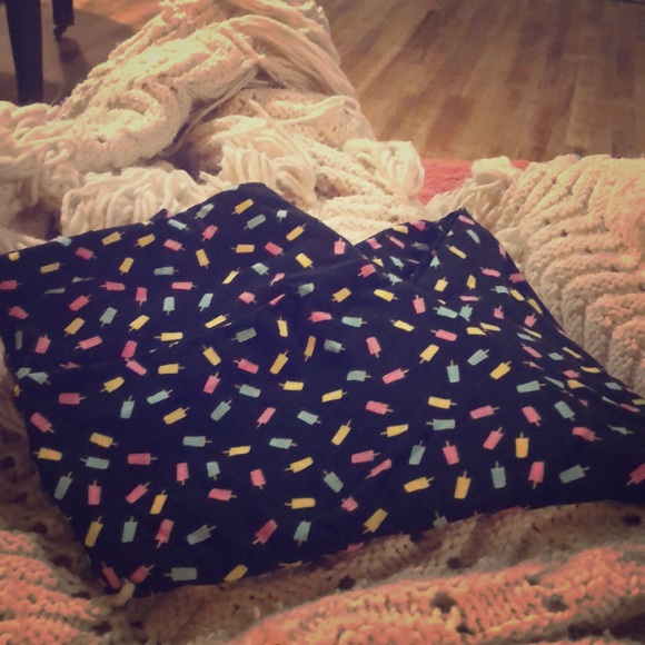 OS LuLaRoe leggings - Picture 1 of 1